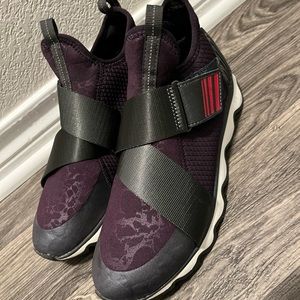 Sorel Women's Black and Purple Shoes